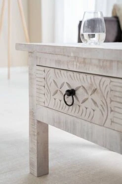 Table Basse Waterford 36 Table Basse Waterford -Mobilier De Maison 1000333439 230531 025 MOOD DETAILS P000000001000333439 mood
